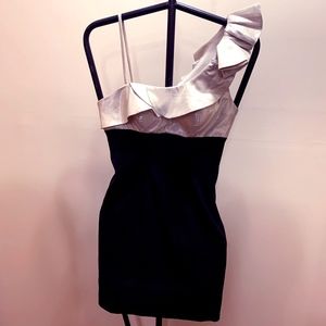 Dave and Johnny Black and Silver Cocktail Dress